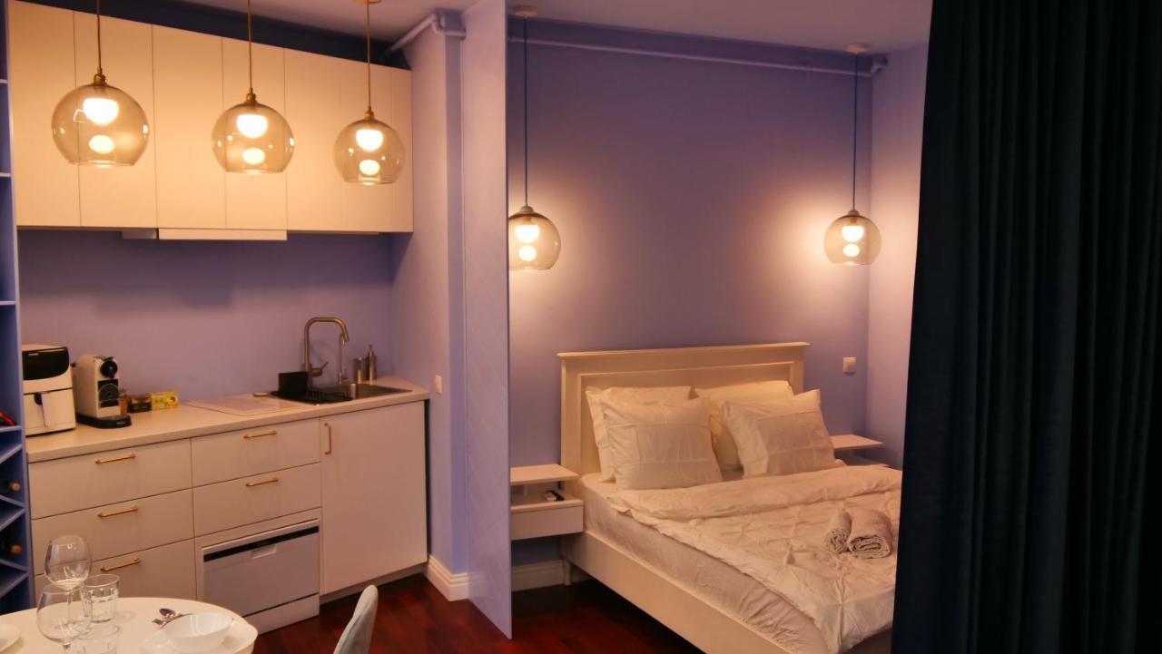 Downtown Italian Studio Bucarest Extérieur photo
